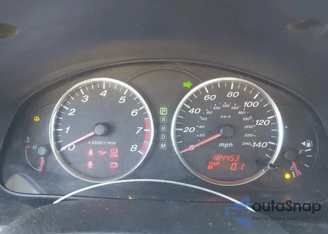 2005 Mazda Mazda6 I Base z USA, uszkodzony, nr VIN 1YVFP80C255M15288